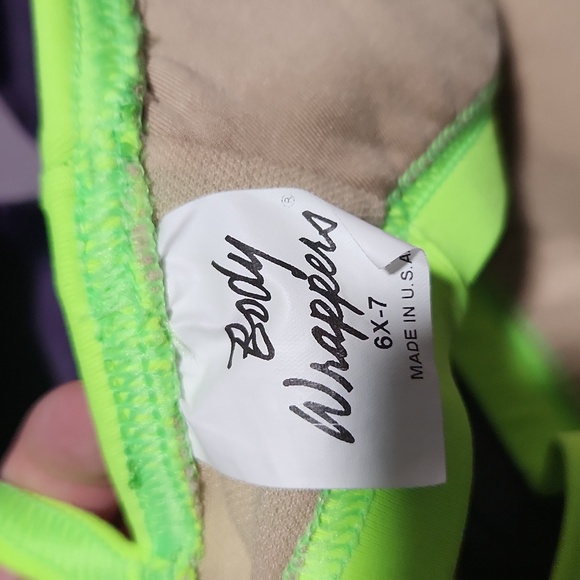 Kids Body Wrappers Warm Up Pants and Sports Bra - Picture 3 of 4